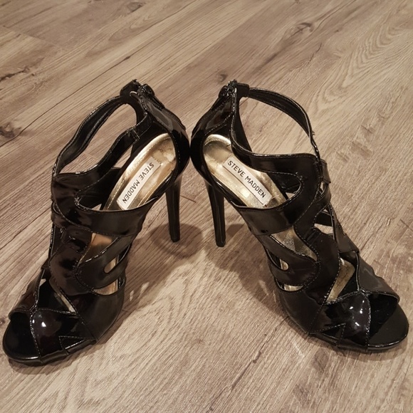 Steve Madden Shoes - STEVE MADDEN SMORE HEELS